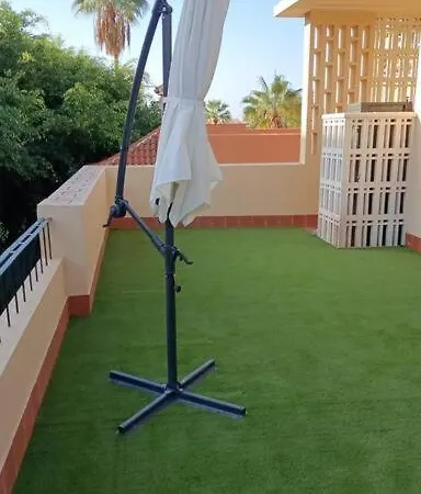 Luxury Penthouse, 50m2 Terrace, Downtown Apartment *